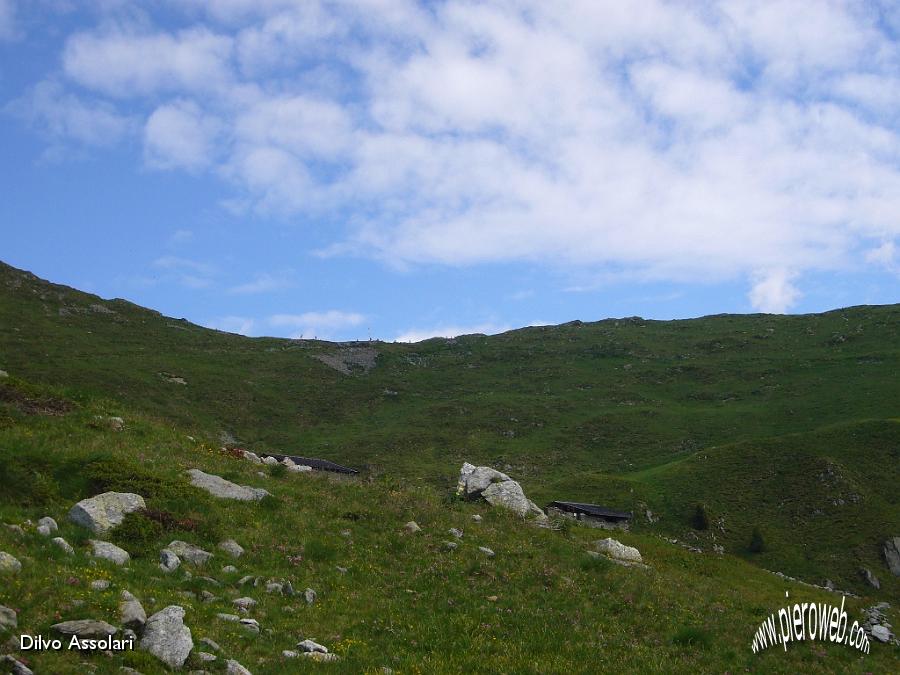 13 Uno sguardo al Passo di Tartano.JPG